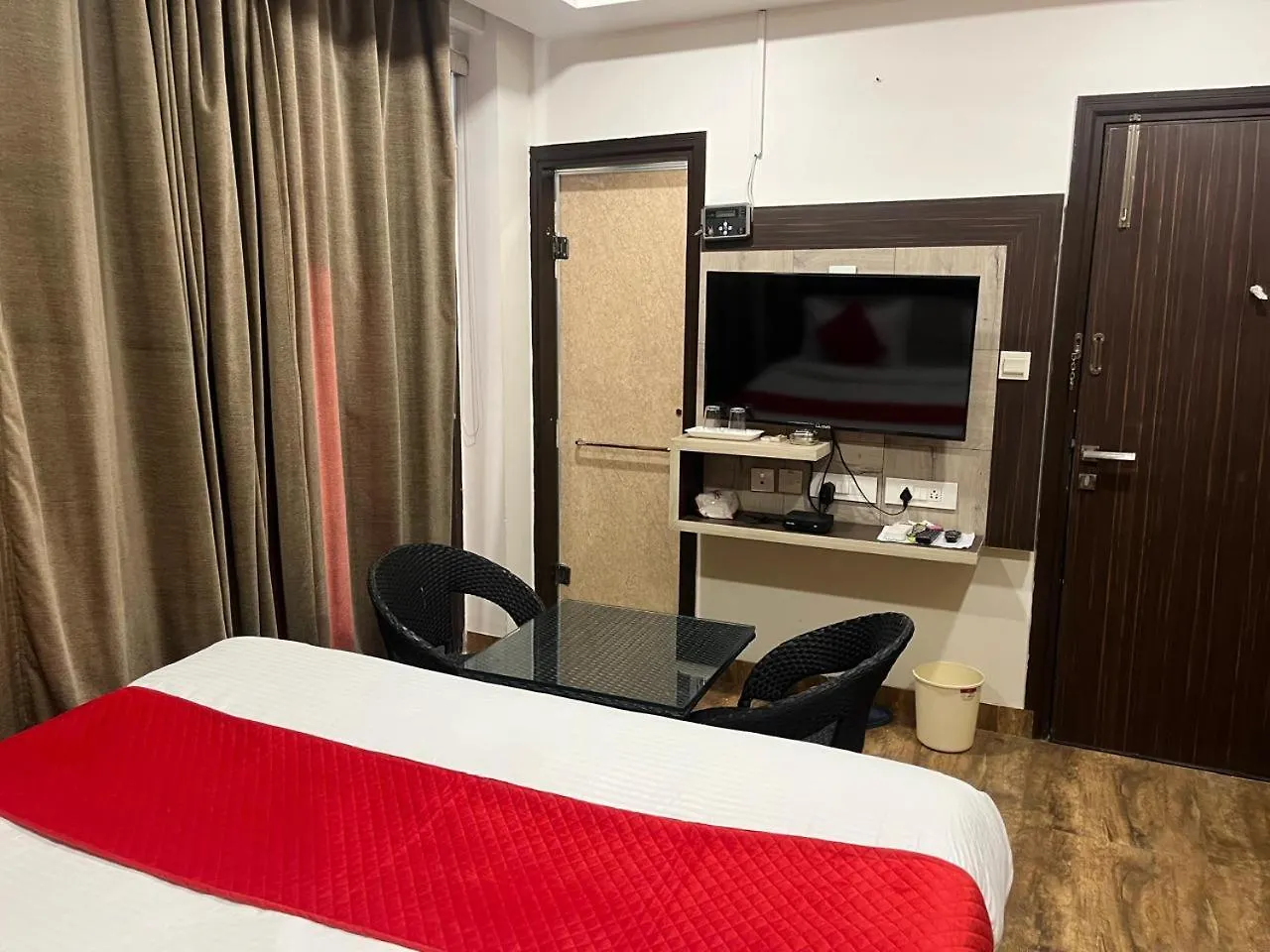 ***  Hotel Aerostar Gold - Opposite Max Healthcare Delhi  India