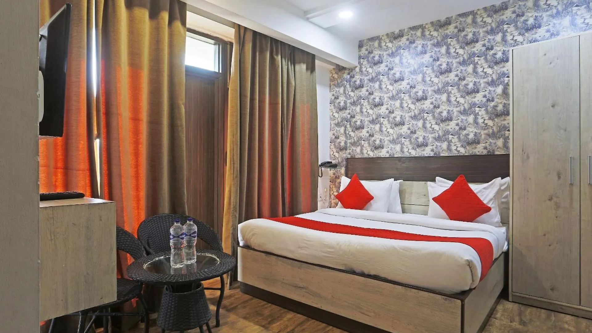 Hotel Aerostar Gold - Opposite Max Healthcare Delhi  Delhi (National Capital Territory of India)